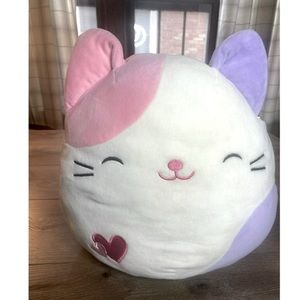 Squishmellow cat